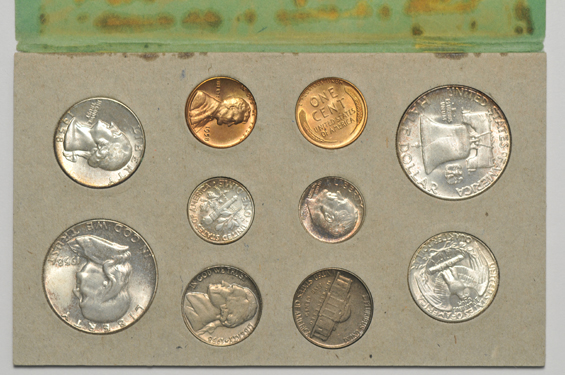 Two 1956 and three 1958 Mint Sets