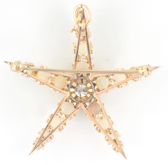 14K Yellow Gold Star Pin