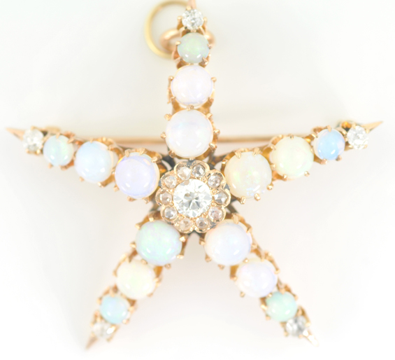 14K Yellow Gold Star Pin
