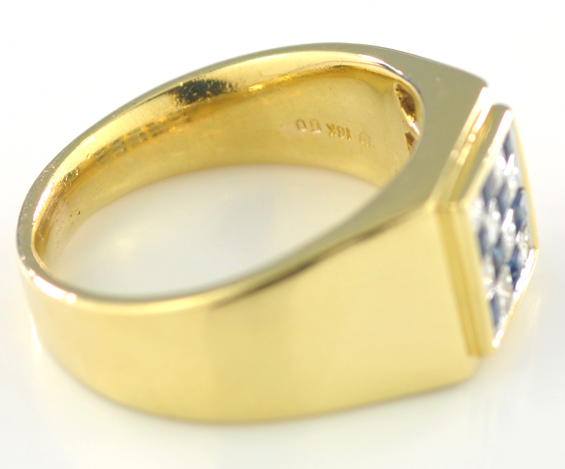 18K Yellow Gold Gents Ring