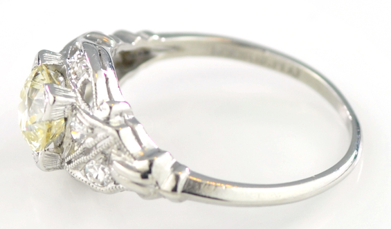 Platinum Vintage Diamond Ring