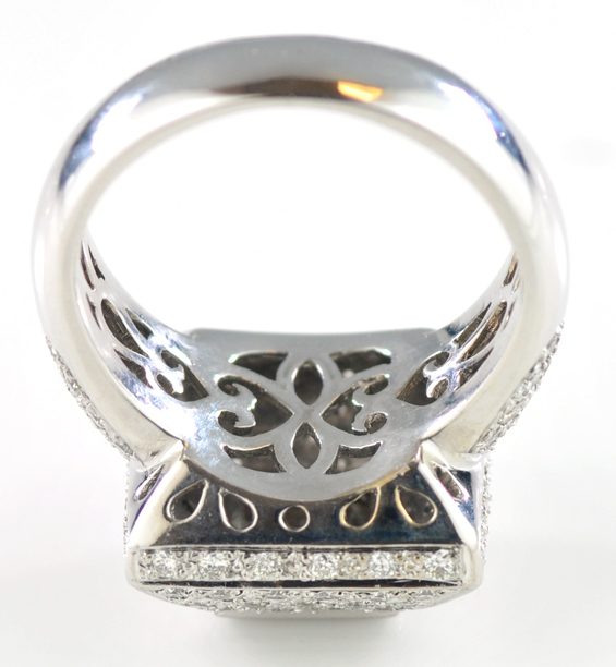 14K White Gold Diamond Ring