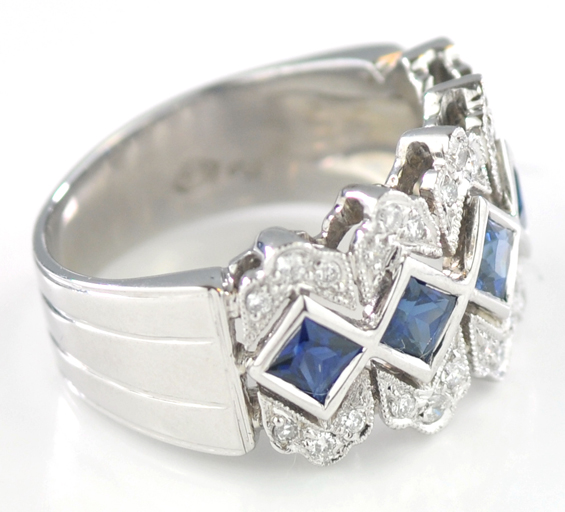 18K White Gold Sapphire Band