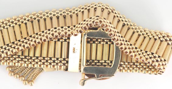 14K Yellow Gold Buckle Bracelet 