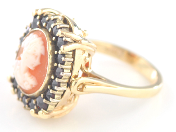 14K Yellow Gold Cameo Ring