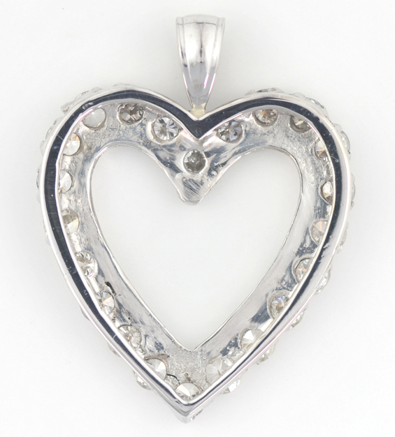 14K White Gold Diamond Heart Pendant 