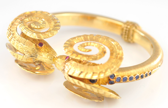 18K Yellow Gold Lalaounis Bracelet and Earring Set