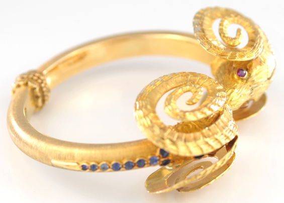 18K Yellow Gold Lalaounis Bracelet and Earring Set