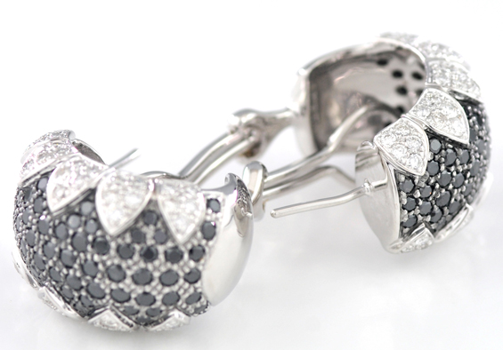 18K Black and White Diamond Ring and Earring Set