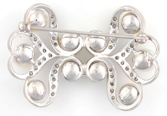 14K White Gold Diamond and Pearl Pin