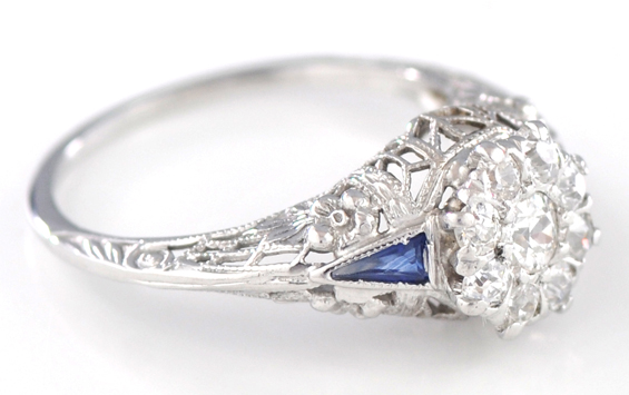 18K White Gold Vintage Diamond Cluster Ring