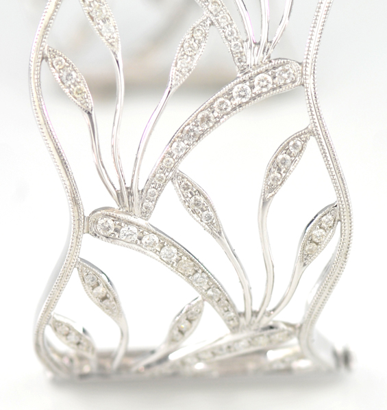 14K White Gold Diamond Bangle