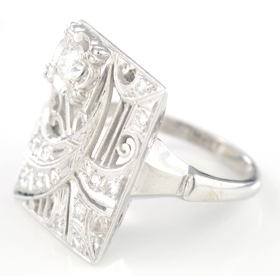 14K White Gold Diamond Ring
