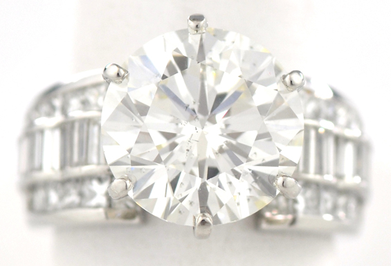 8.03 Carat Round Brilliant Diamond, GIA, in a Platinum Diamond Ring