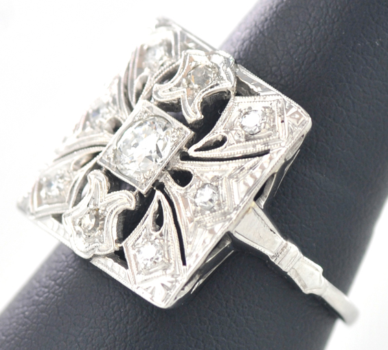 14K White Gold Diamond Ring