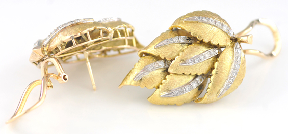 14K Yellow Gold Leaf Earrings