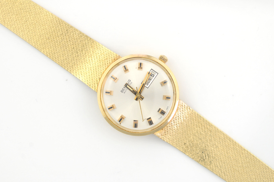 14K Yellow Man’s Benrus Wrist Watch