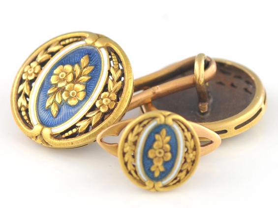 18K Yellow Gold Cufflink and Button Set