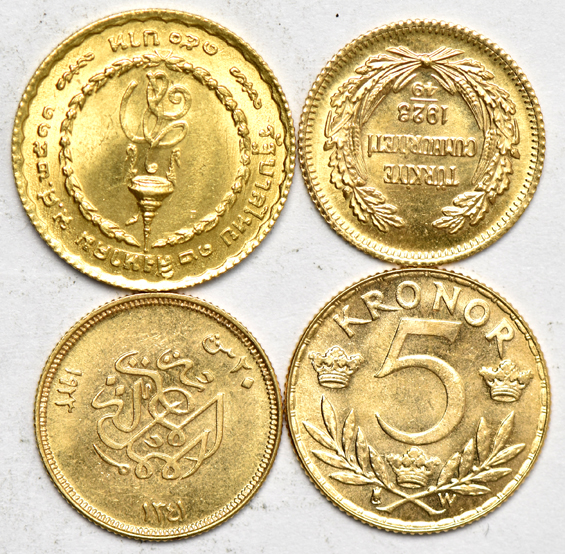Multiple - Eight gold coins