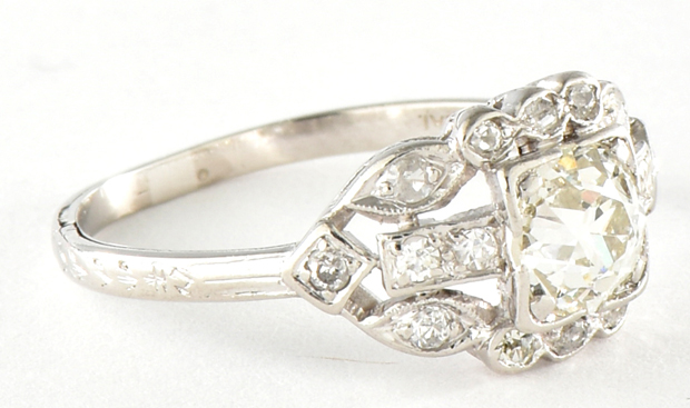 Platinum Diamond Ring 