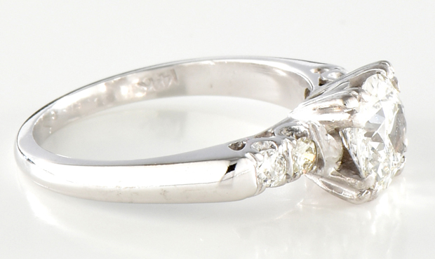 14K White Gold Vintage Diamond Engagement Ring 
