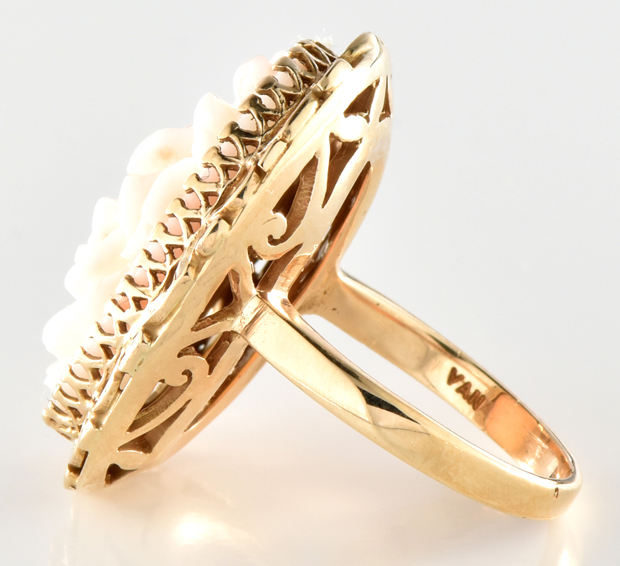 14K Yellow Gold Coral Ring 