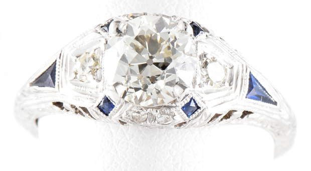 18K White Gold Diamond and Sapphire Ring