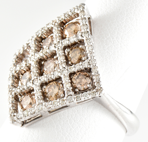 18K White Gold Champagne Diamond Ring