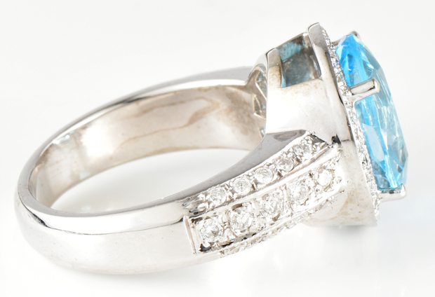 14K White Gold Blue Topaz Ring