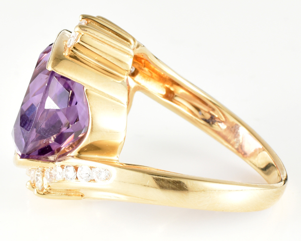 14K Yellow Gold Amethyst Ring
