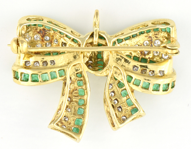 18K Yellow Gold Diamond and Emerald Pin