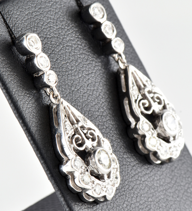 14K White Gold Diamond Earrings