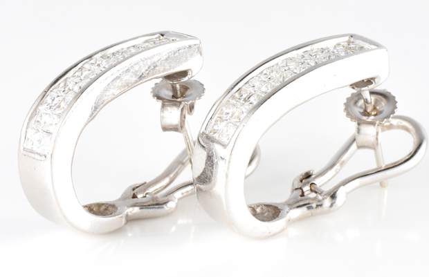 18K White Gold Hoops Earrings