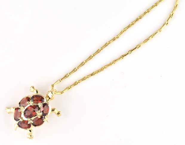 14K Yellow Gold Turtle Pendant
