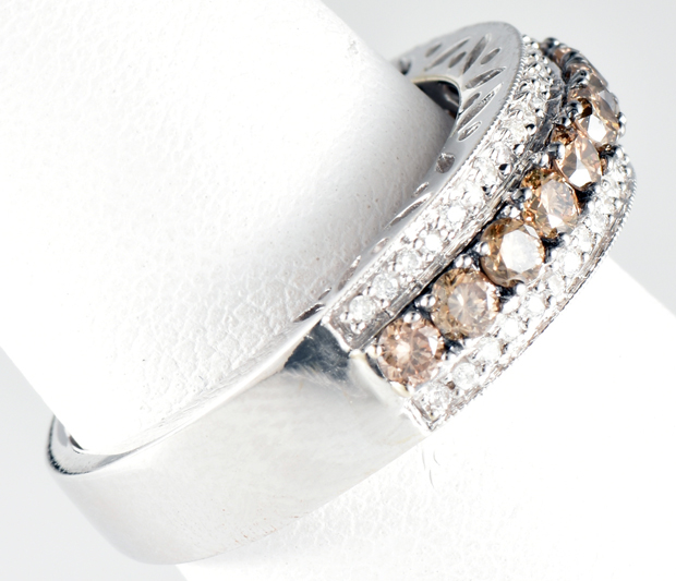 14K White Gold Diamond Band