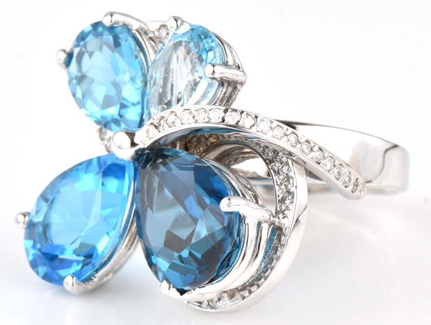 14K White Gold Blue Topaz Ring
