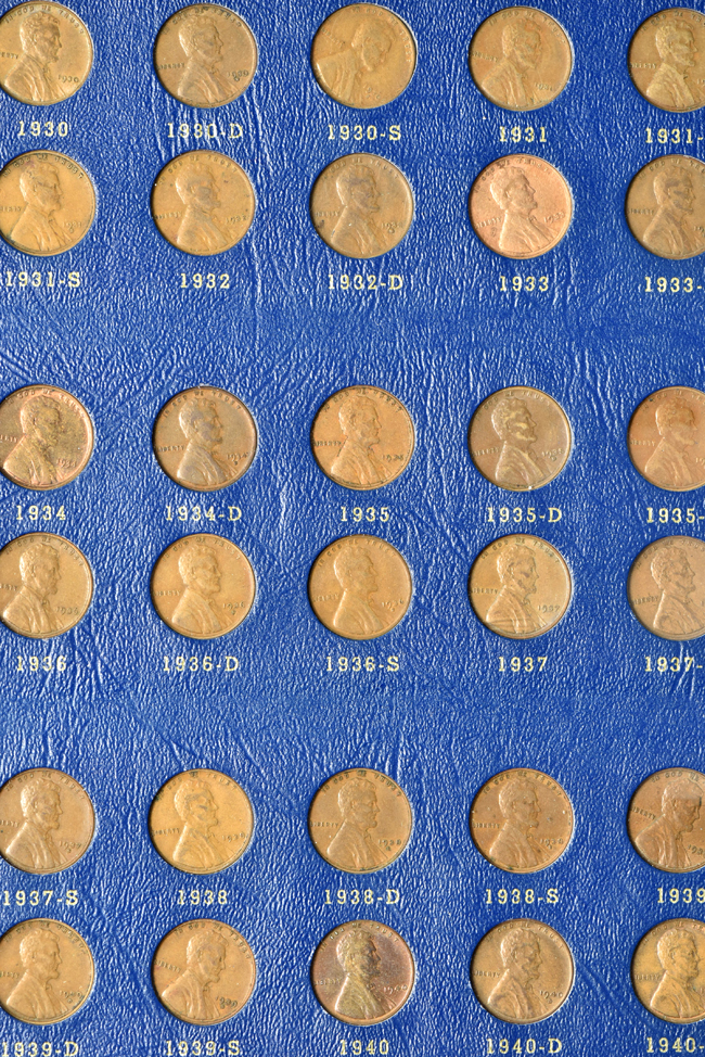 Collection of 151 different Lincoln cents in two Whitman albums, 9405 and 9406
