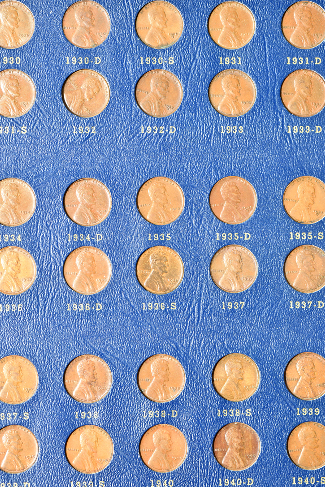 Complete collection of Lincoln cents 1909 through 1940 in a Whitman 9405 album