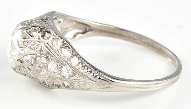 Platinum Vintage Ring