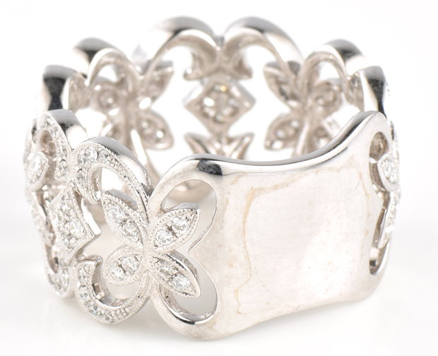 18K White Gold Band 
