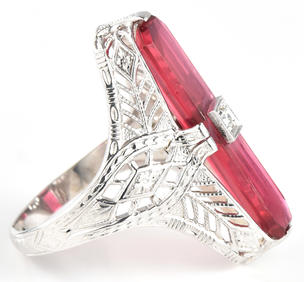 14K White Gold Vintage Ring