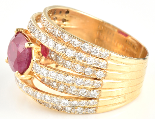 18K Yellow Gold Diamond and Ruby Ring