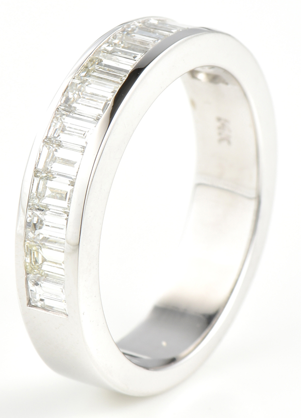 14K White Gold Diamond Band