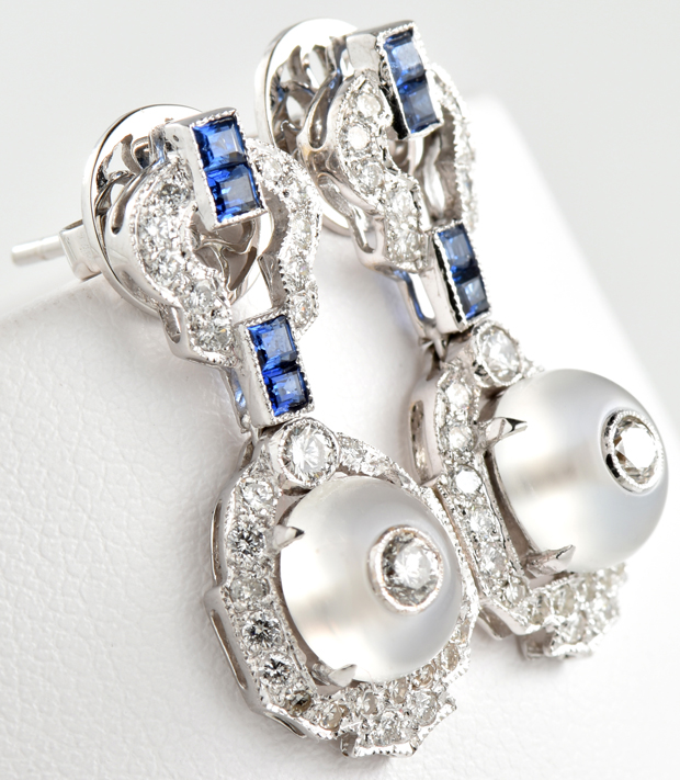 18K White Gold Diamond Earrings