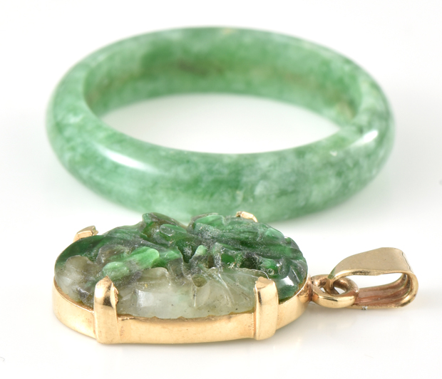 14K Yellow Gold Jade/Jadeite Jewelry Set