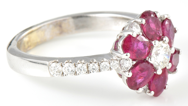 18K White Gold Diamond and Ruby Ring