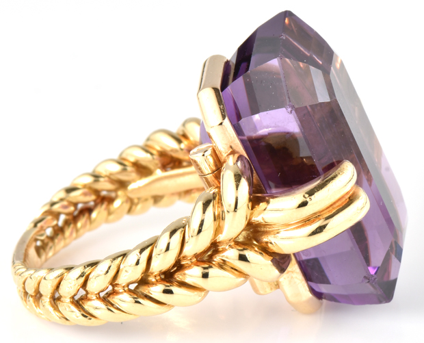 18K Yellow Gold Amethyst Ring