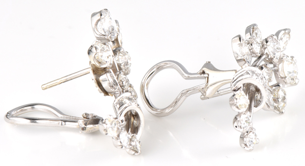 14K White Gold Diamond Earrings
