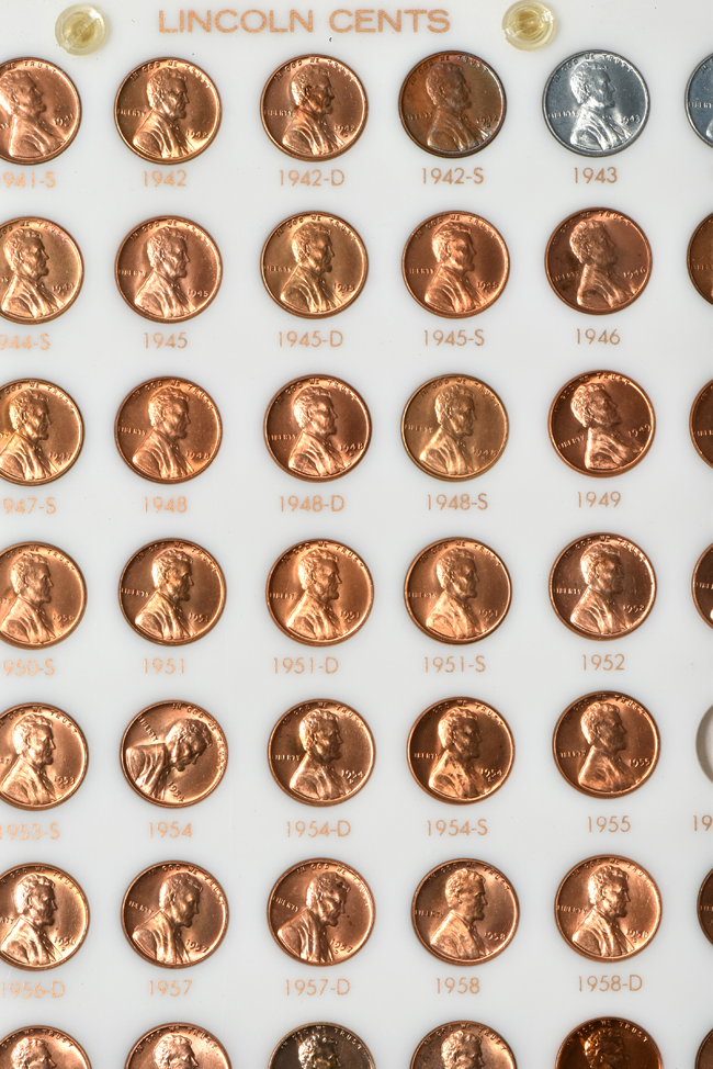 Collection of 163 different Lincoln cents in two Capital Plastics holders