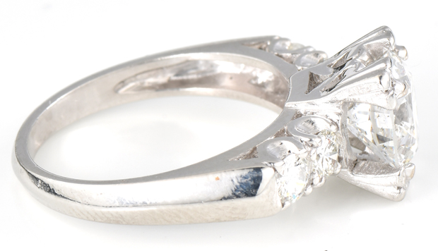 Platinum Diamond Ring